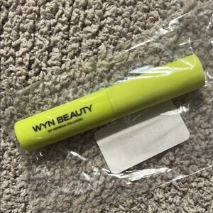 Wyn Beauty mini Mascara